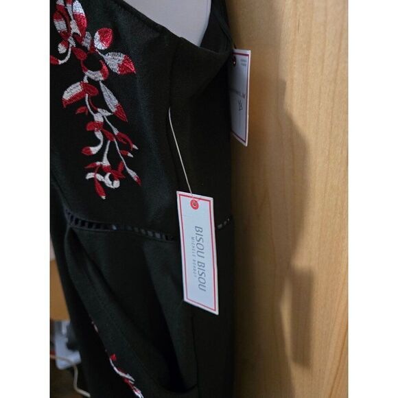 Bisou Bisou Womens Black Dress W Red Floral Embroidery & Slim Straps elegant - Picture 4 of 11